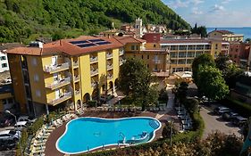 Hotel Bisesti in Garda